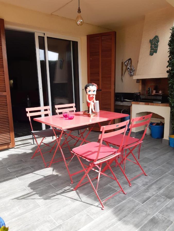 Agay Le Pti Bonheur 60M2 Rez De Jardin, En Bord De Mer Saint-Raphaël Exteriör bild